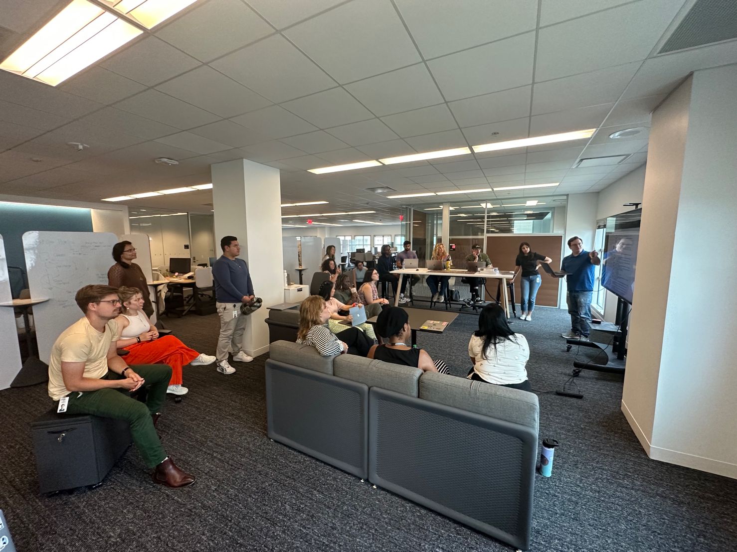 Design Critiques Host